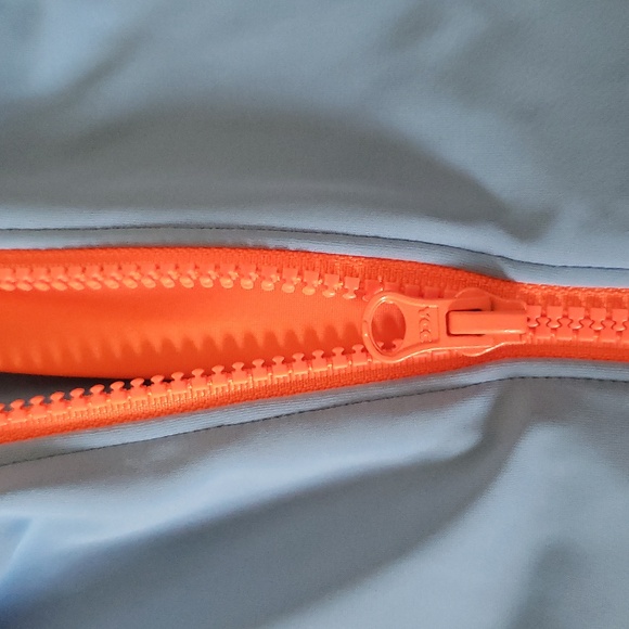 🏷FABLETICS HR Short & Racerback SWIM Set - Colorblock Size L - Picture 12 of 16